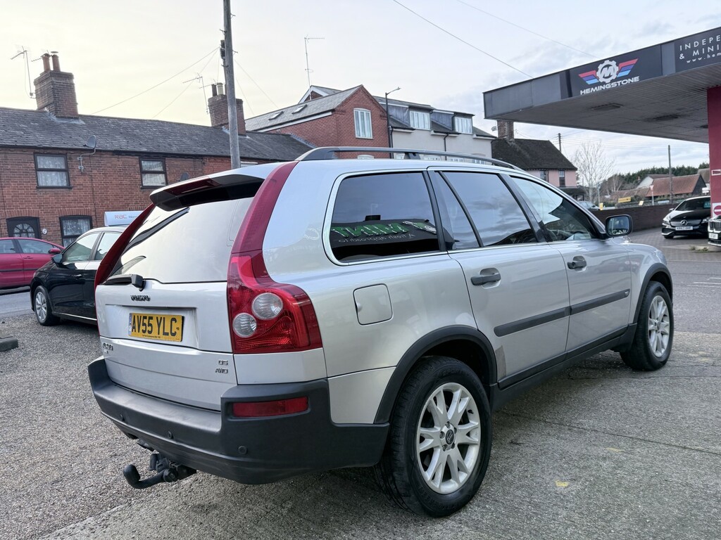 Volvo XC90 Estate Blue #11