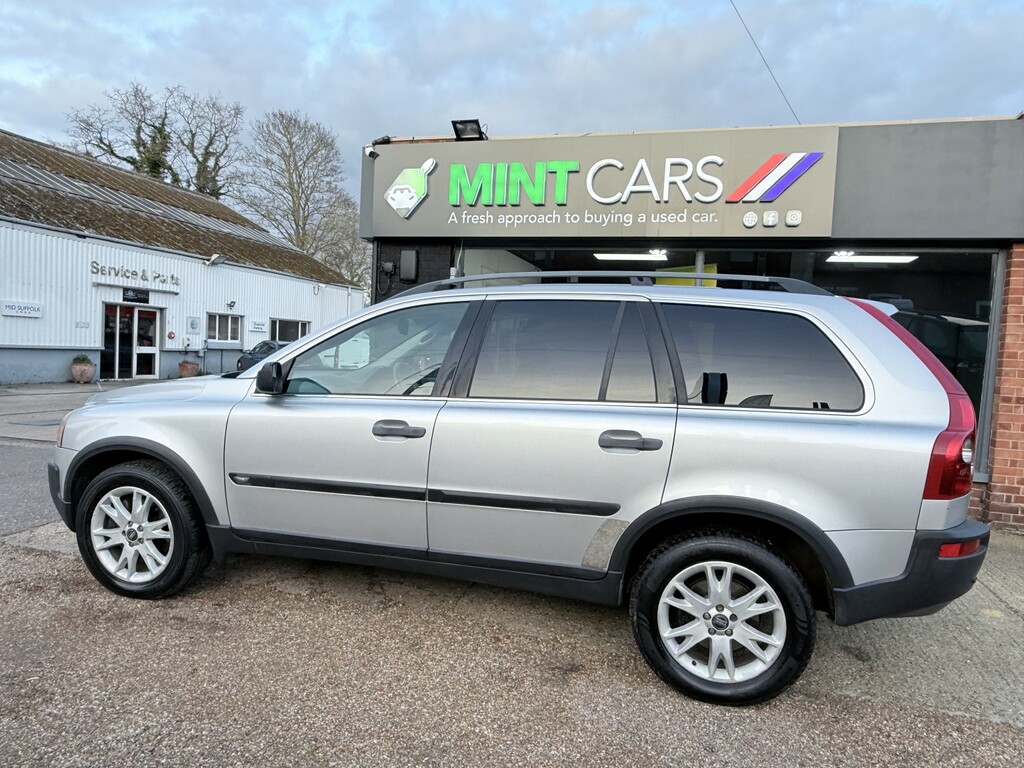 Volvo XC90 Estate Blue #5