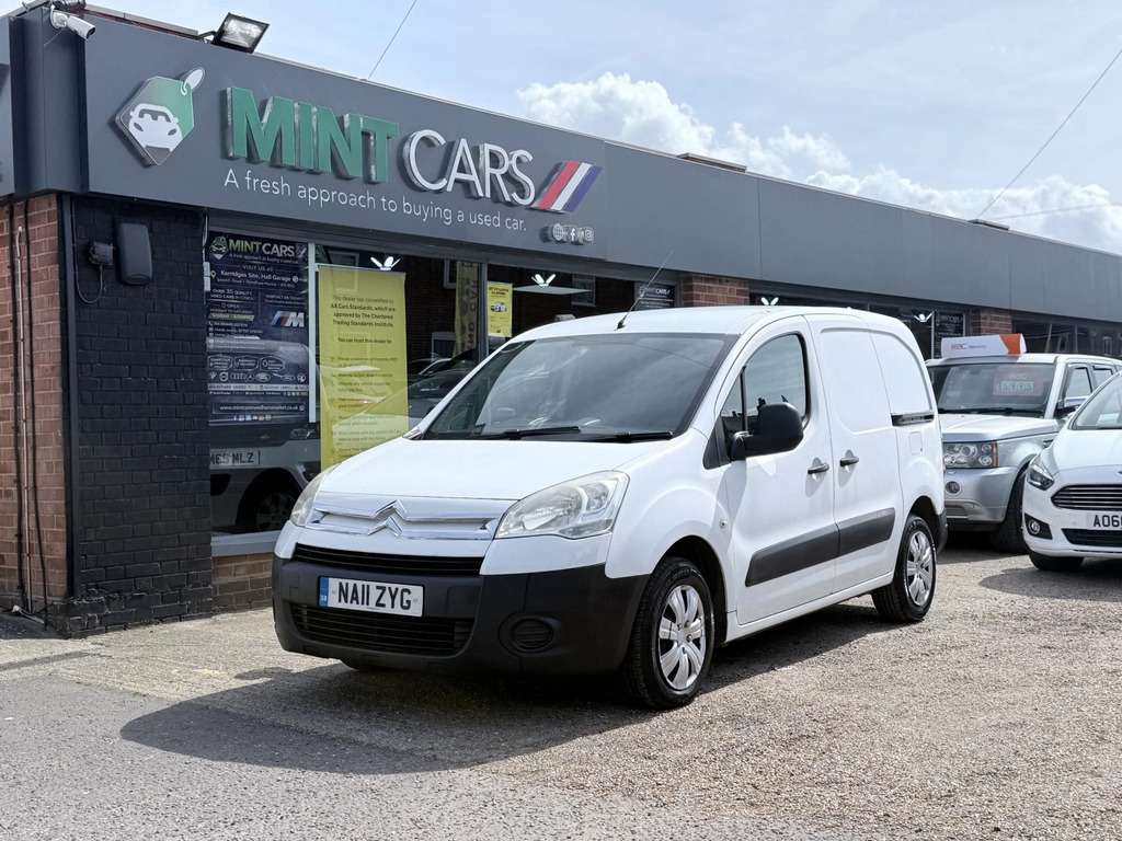 Citroen Berlingo Panel Van 1.6 Hdi 625 LX 201111 White