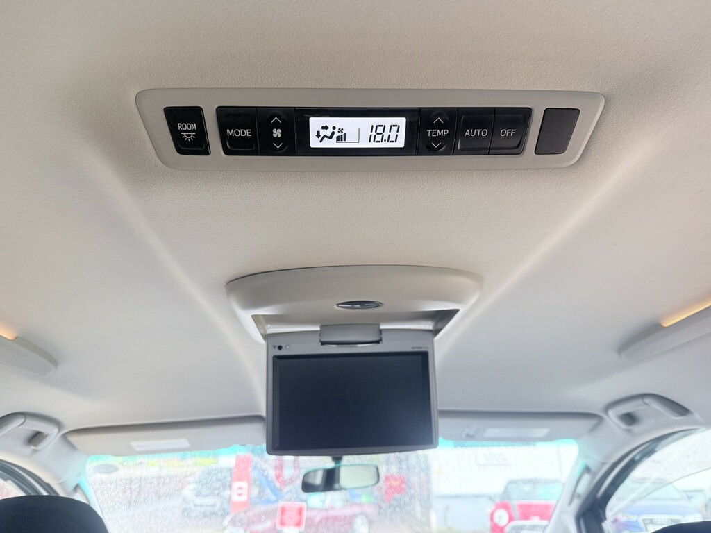 Toyota Alphard Petrol White #55