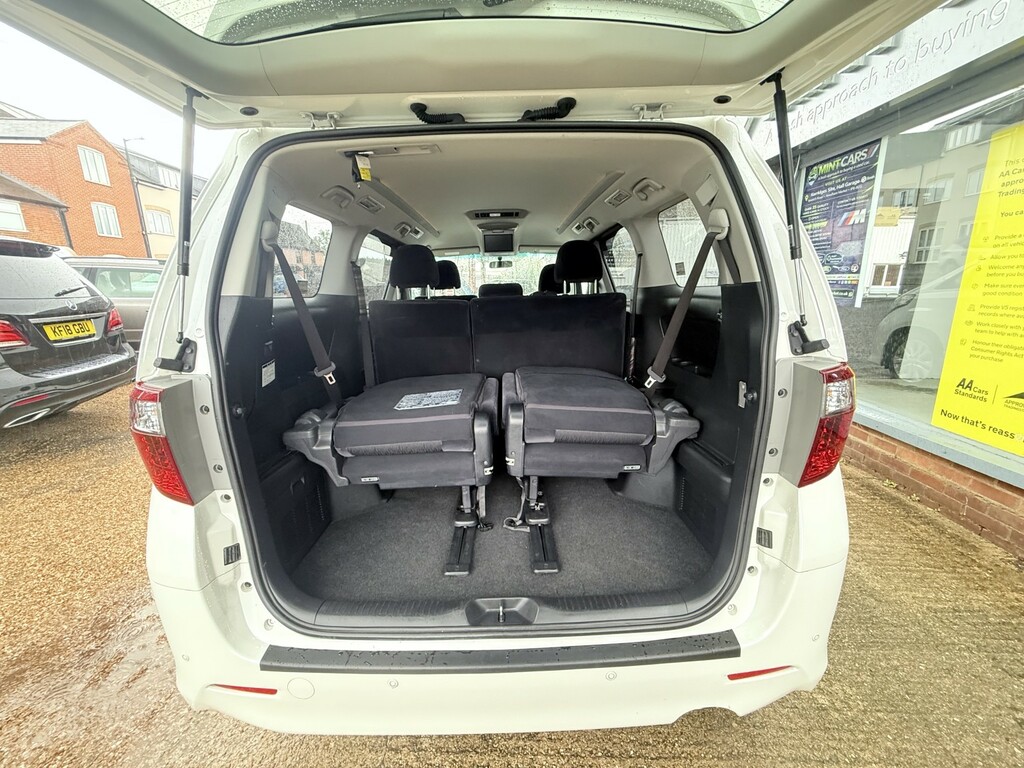 Toyota Alphard Petrol White #75