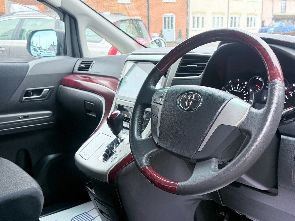 Toyota Alphard Petrol White #23