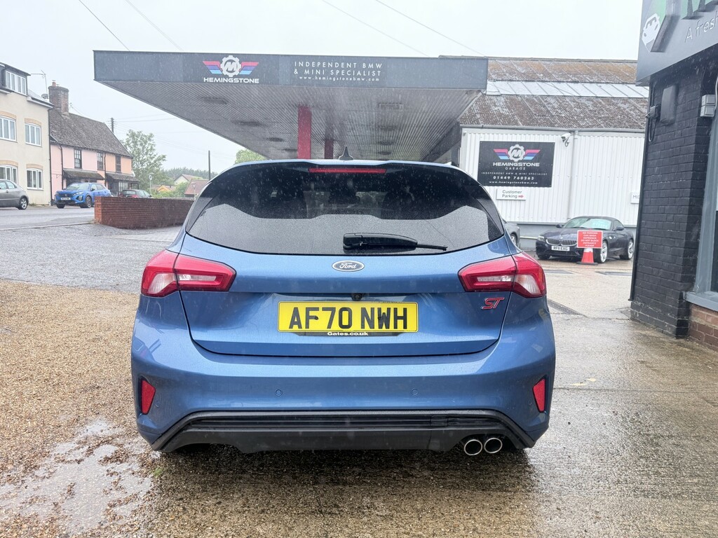 Ford Focus St #76