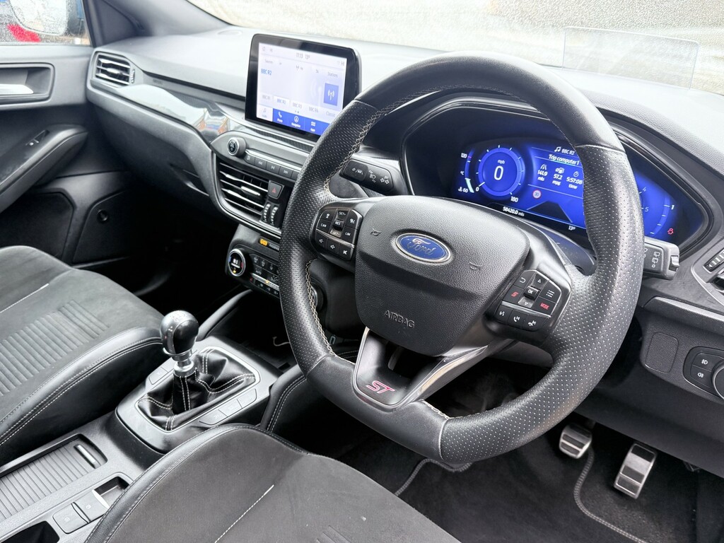 Ford Focus St #92