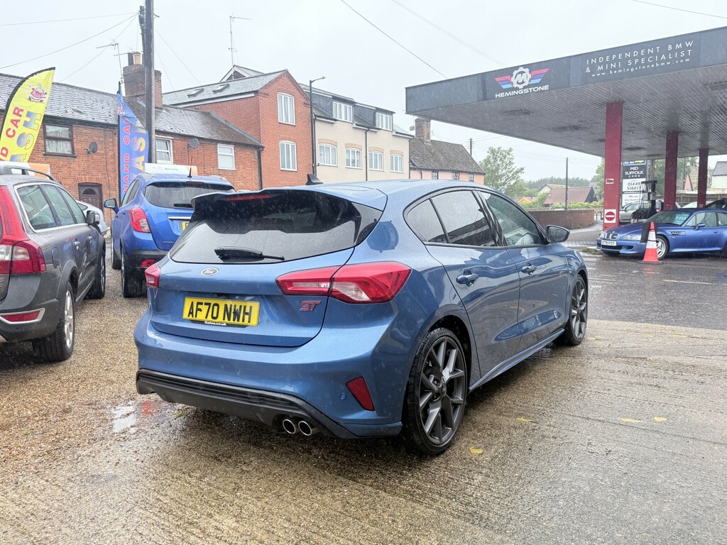 Ford Focus St #77