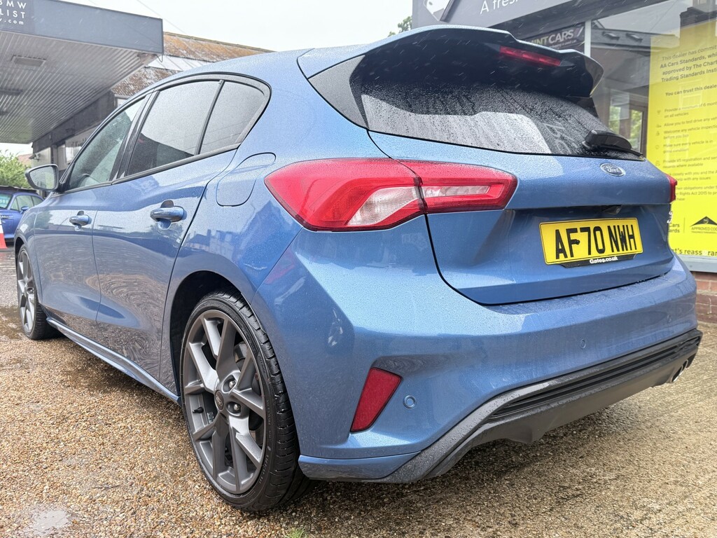 Ford Focus St #8