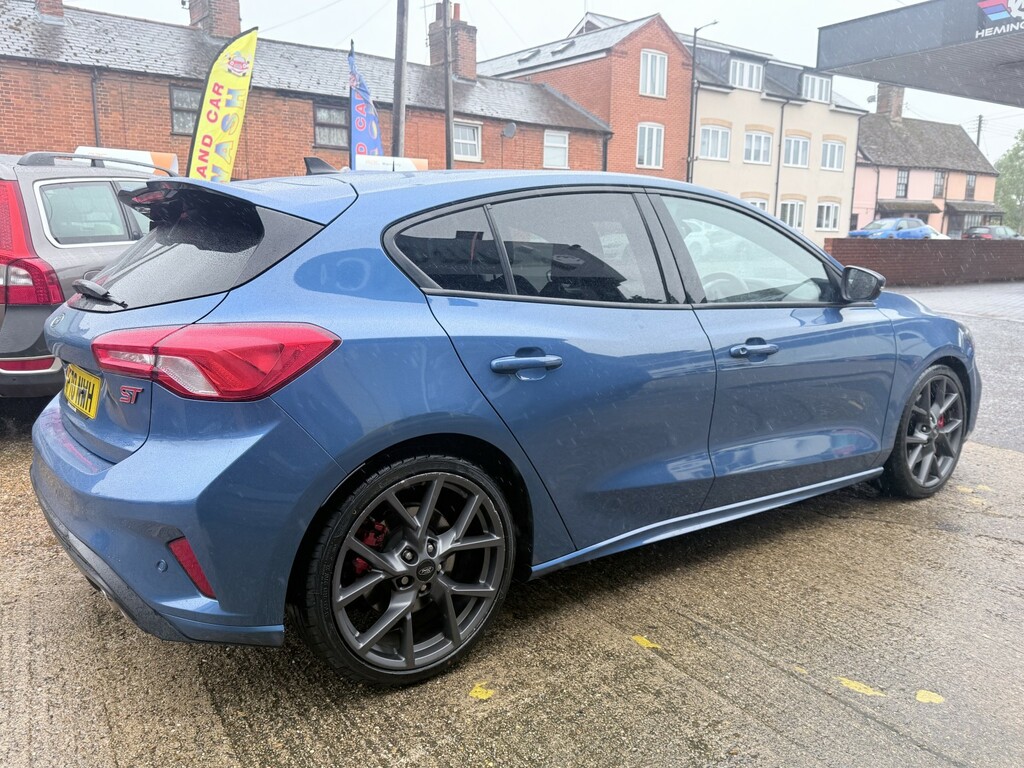 Ford Focus St #78