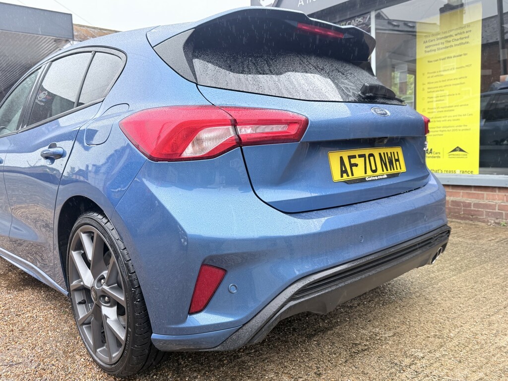 Ford Focus St #75