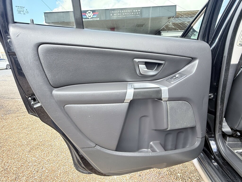 Volvo XC90 D5 Se Blue #53