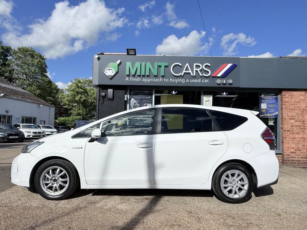 Toyota Prius+ 1.8 Vvt-h Icon White #4