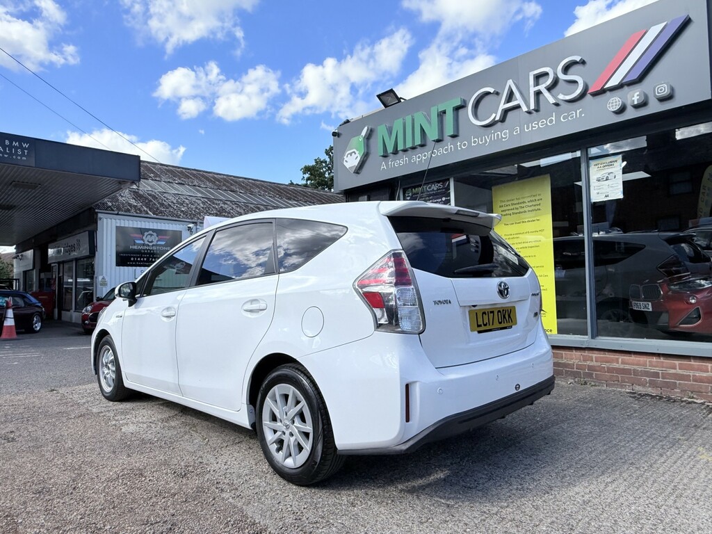Toyota Prius+ 1.8 Vvt-h Icon White #6