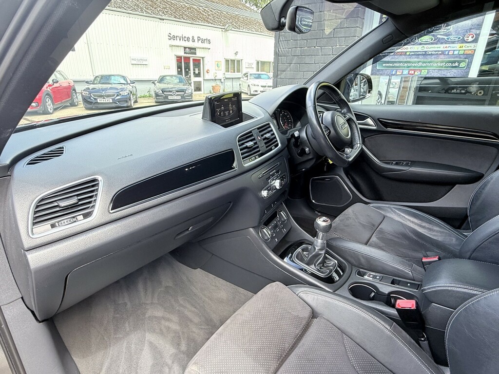 Audi Q3 Tfsi S Line Edition Black #131
