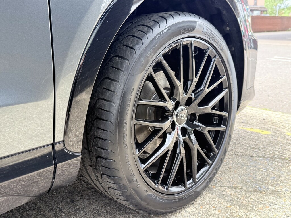 Audi Q3 Tfsi S Line Edition Black #142