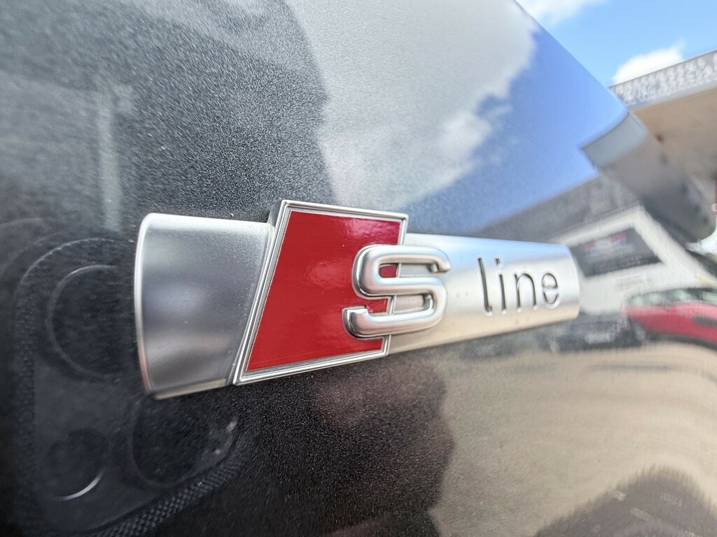 Audi Q3 Tfsi S Line Edition Black #89