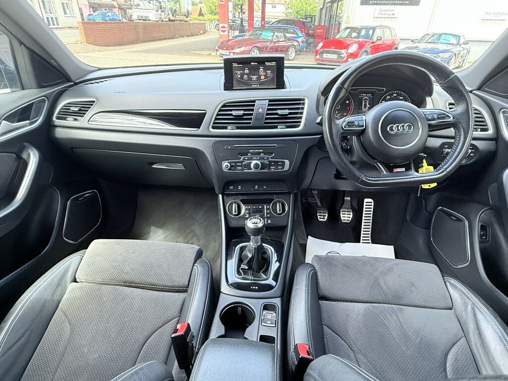 Audi Q3 Tfsi S Line Edition Black #49