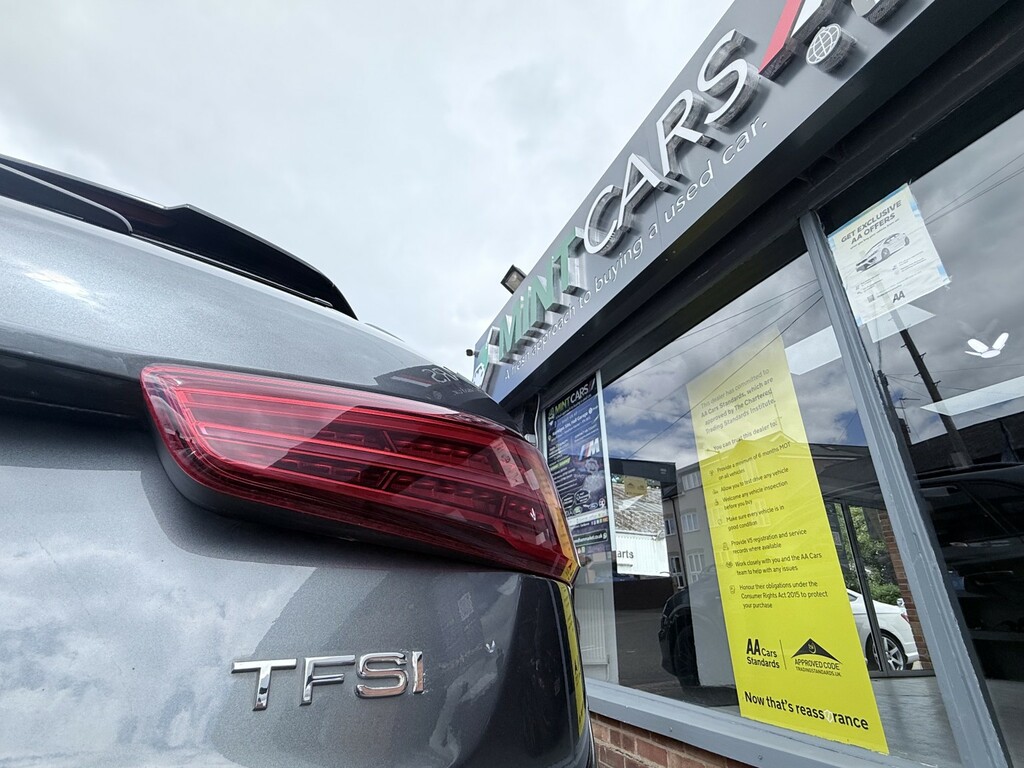 Audi Q3 Tfsi S Line Edition Black #14