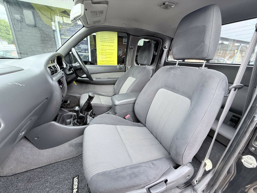 Ford Ranger Xlt 4X4 Silver #55