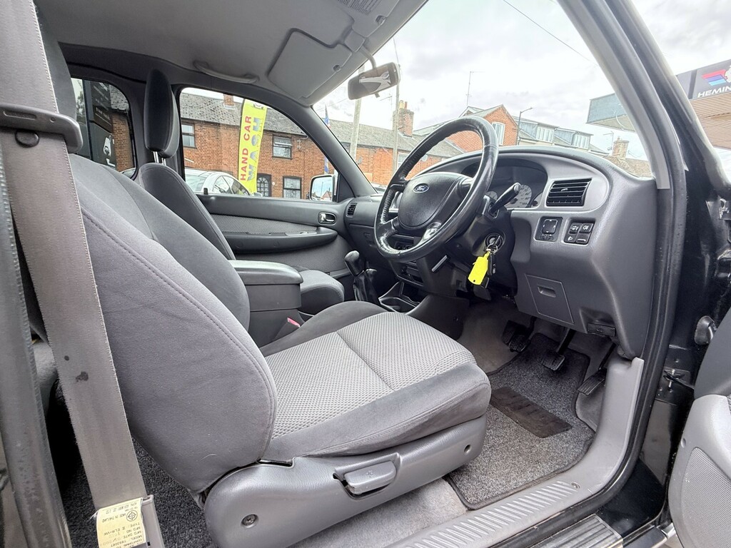 Ford Ranger Xlt 4X4 Silver #22