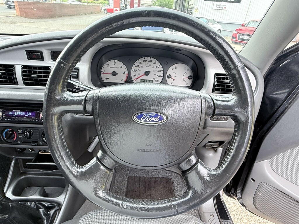Ford Ranger Xlt 4X4 Silver #39