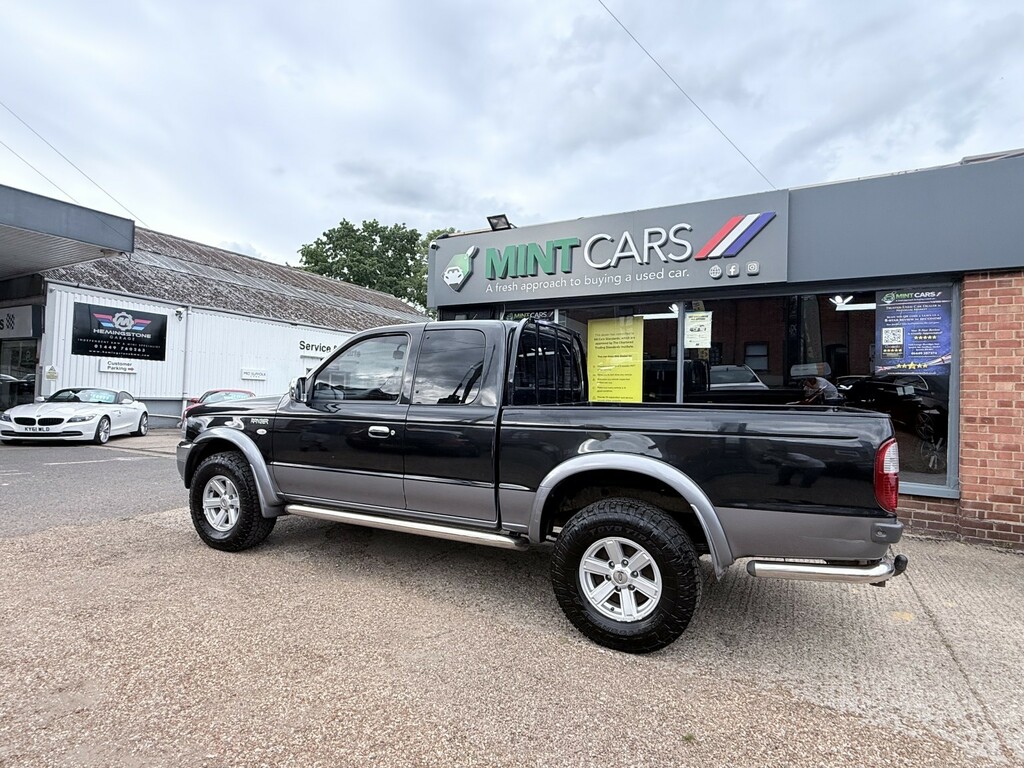 Ford Ranger 2.5 Tddi Xlt Black #5