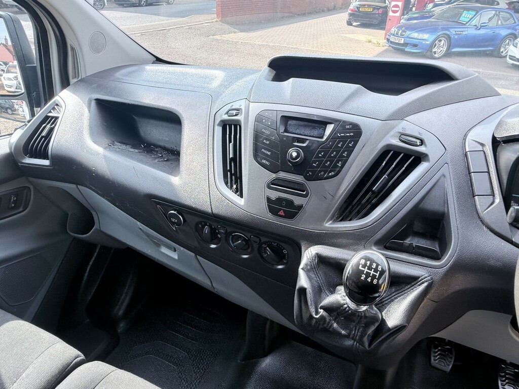 Ford Transit Custom 2.2 350 Rwd 125 Bhp L4 Xlwb Luton Van No Vat White #19
