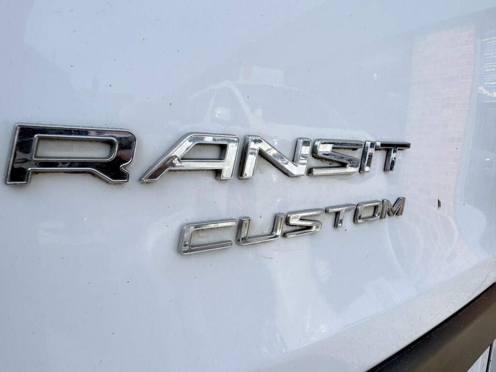 Ford Transit Custom 2.2 350 Rwd 125 Bhp L4 Xlwb Luton Van No Vat White #16
