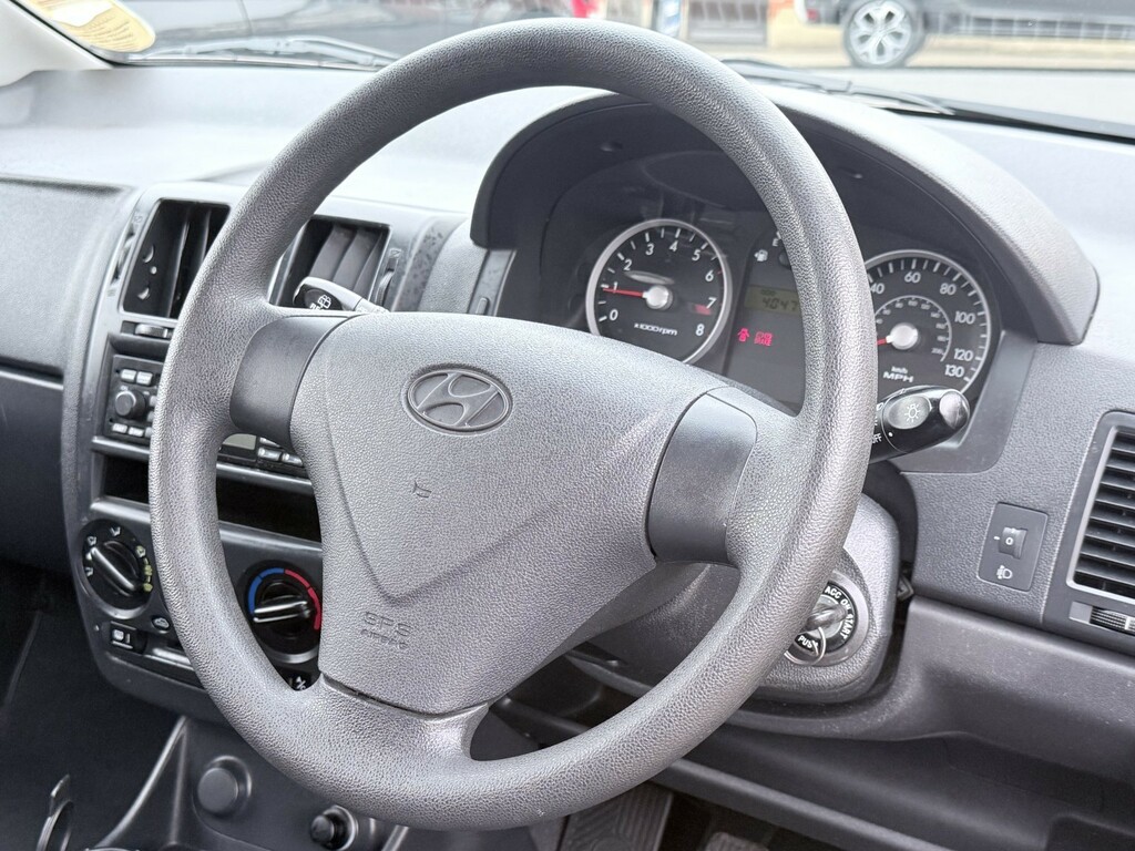 Hyundai Getz 1.1 Cdx Hatchback 130 Gkm, 65 Red #16