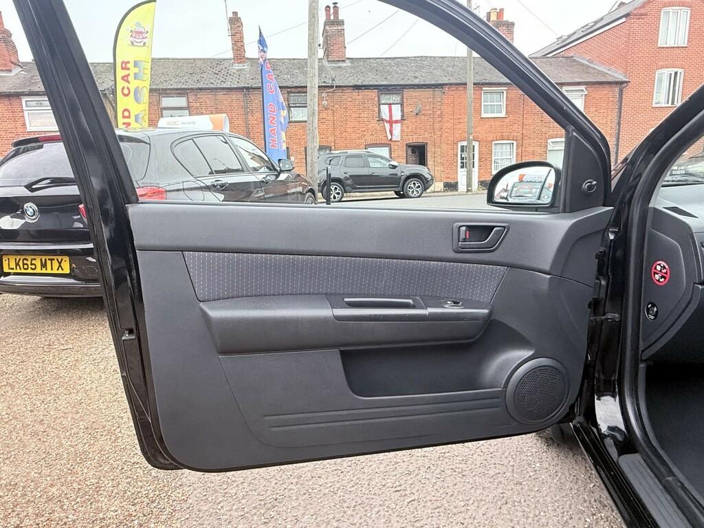 Hyundai Getz 1.1 Cdx Hatchback 130 Gkm, 65 Red #27