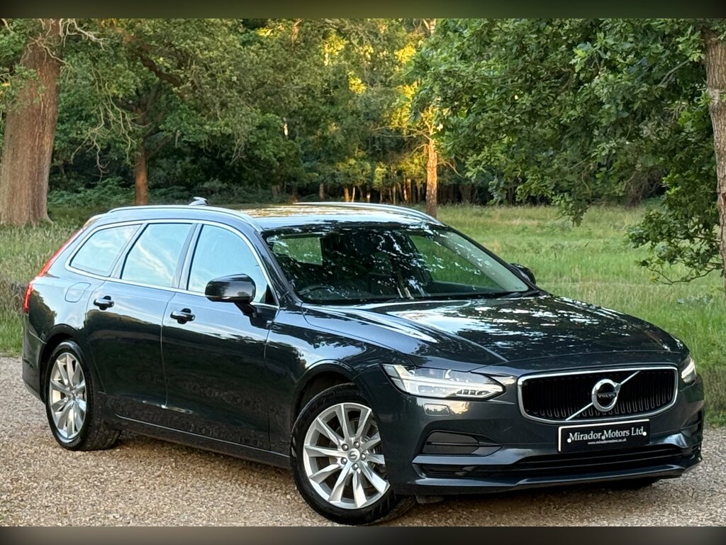Volvo V90 D4 Momentum 5-Door BD66ZYV Grey #4