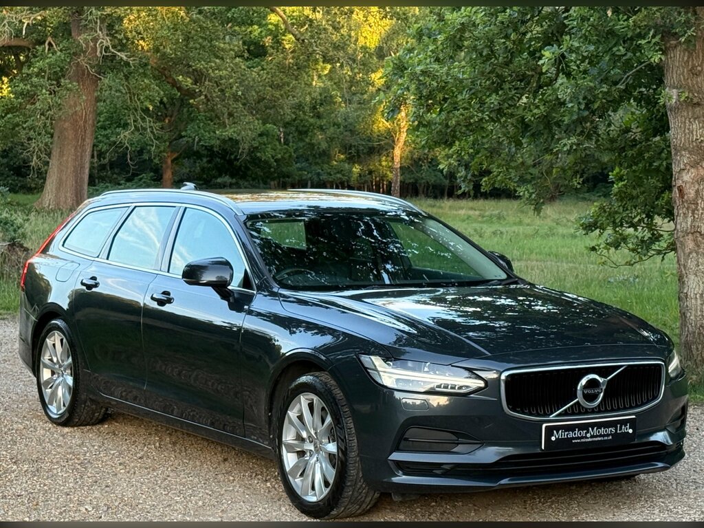 Volvo V90 D4 Momentum 5-Door BD66ZYV Grey #5