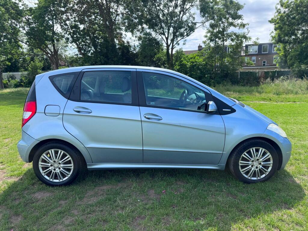 Mercedes-Benz A Class 1.5 A160 Blueefficiency Classic Se Black #8
