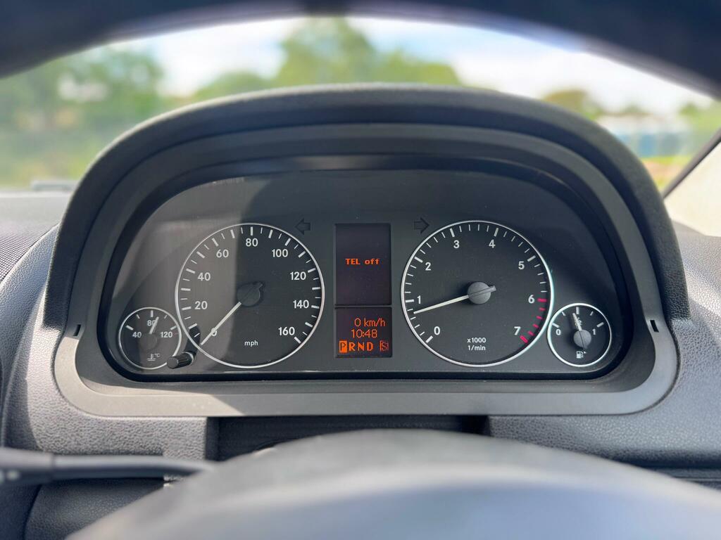 Mercedes-Benz A Class 1.5 A160 Blueefficiency Classic Se Black #19