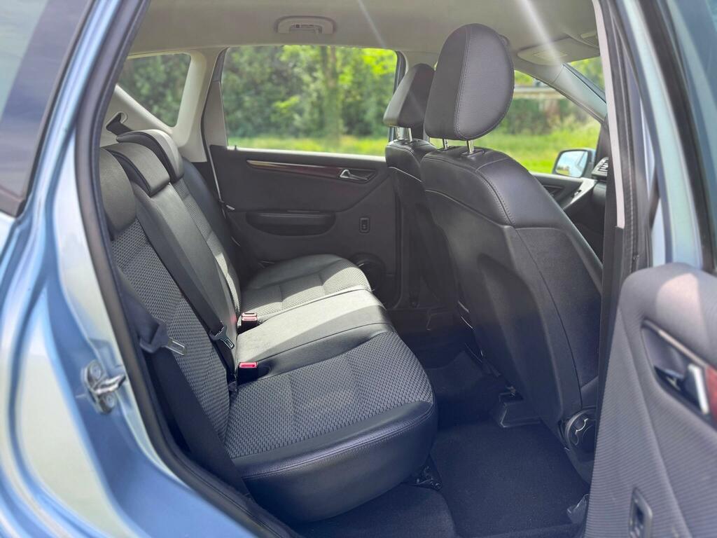 Mercedes-Benz A Class 1.5 A160 Blueefficiency Classic Se Black #10