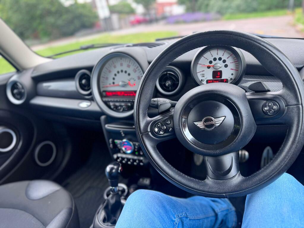 Mini Hatch One 1.6 One 98 Bhp Blue #14