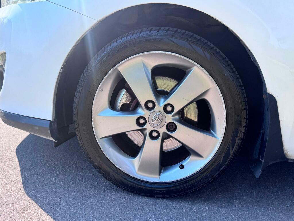 Toyota Auris Tr Valvematic 132 Grey #24