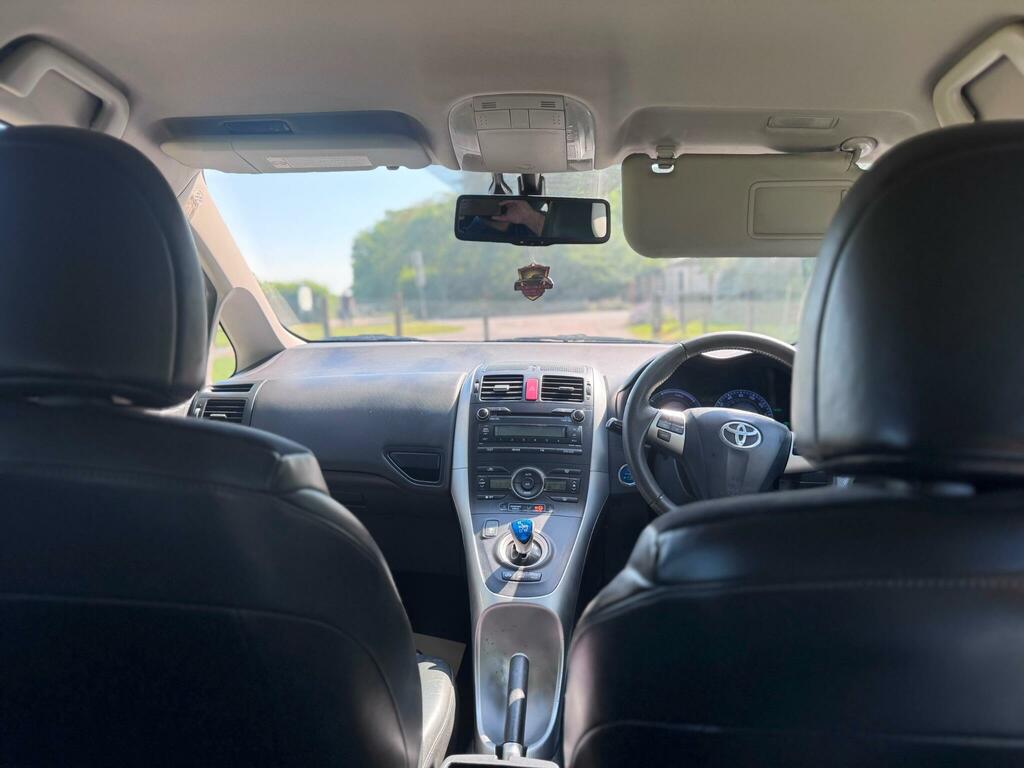Toyota Auris Tr Valvematic 132 Grey #14