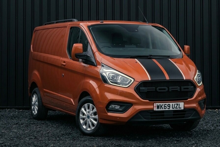 Ford Transit Custom 2.0 Ecoblue 130Ps Low Roof Limited Van WK69UZL Orange