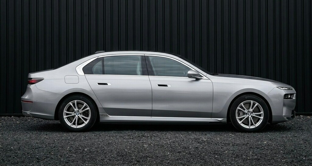 BMW 7 Series 750E Xdrive M Sport Executive Pack Black #10