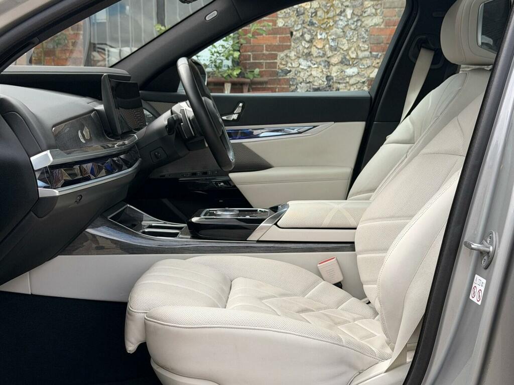 BMW 7 Series 750E Xdrive M Sport Executive Pack Black #22