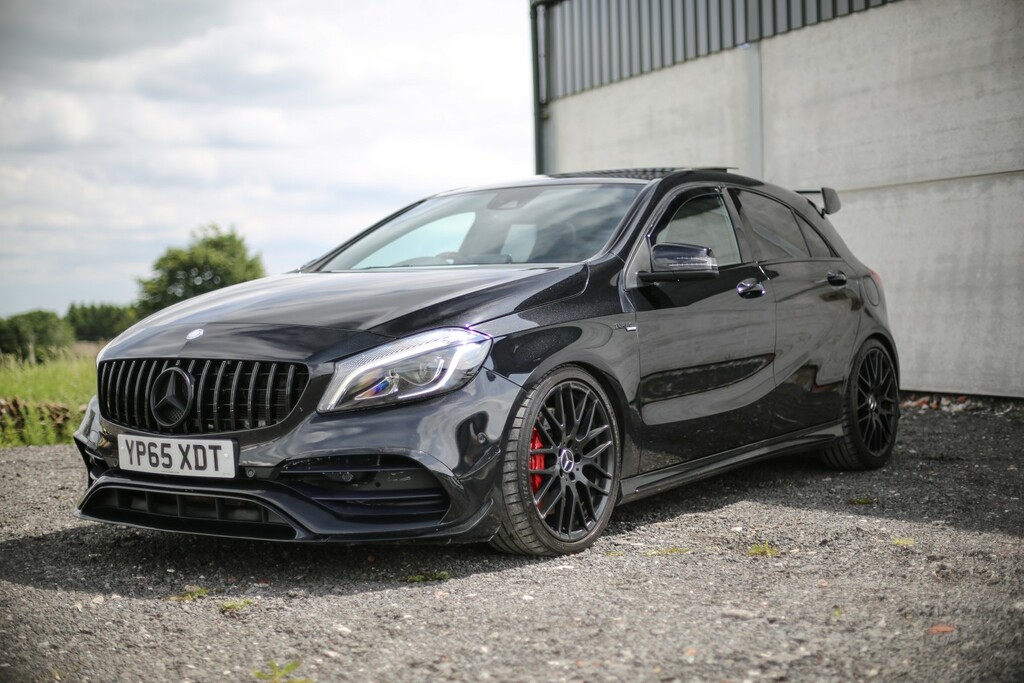 Mercedes-Benz A Class Hatchback 2.0 A45 Amg 2015 YP65XDT Black #3