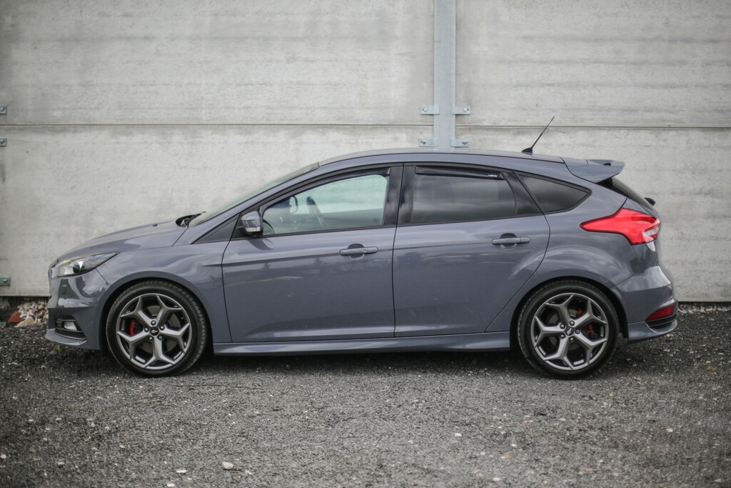 Ford Focus Hatchback 2.0 T Ecoboost St-3 2015 EY15JDK Grey #4