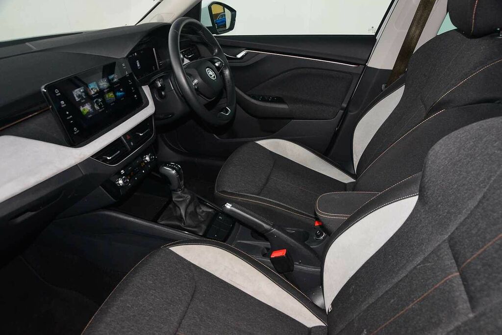 Skoda Kamiq 1.0 Tsi Se L Dsg GK74LGZ White #2