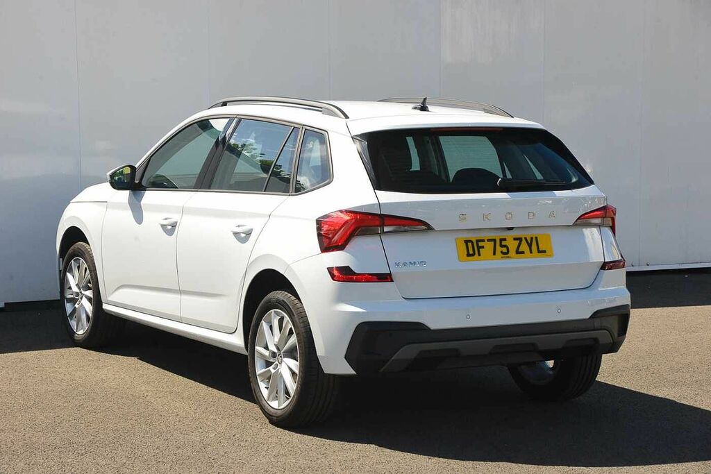 Skoda Kamiq 1.0 Tsi 95 Se Edition DF75ZYL White #3