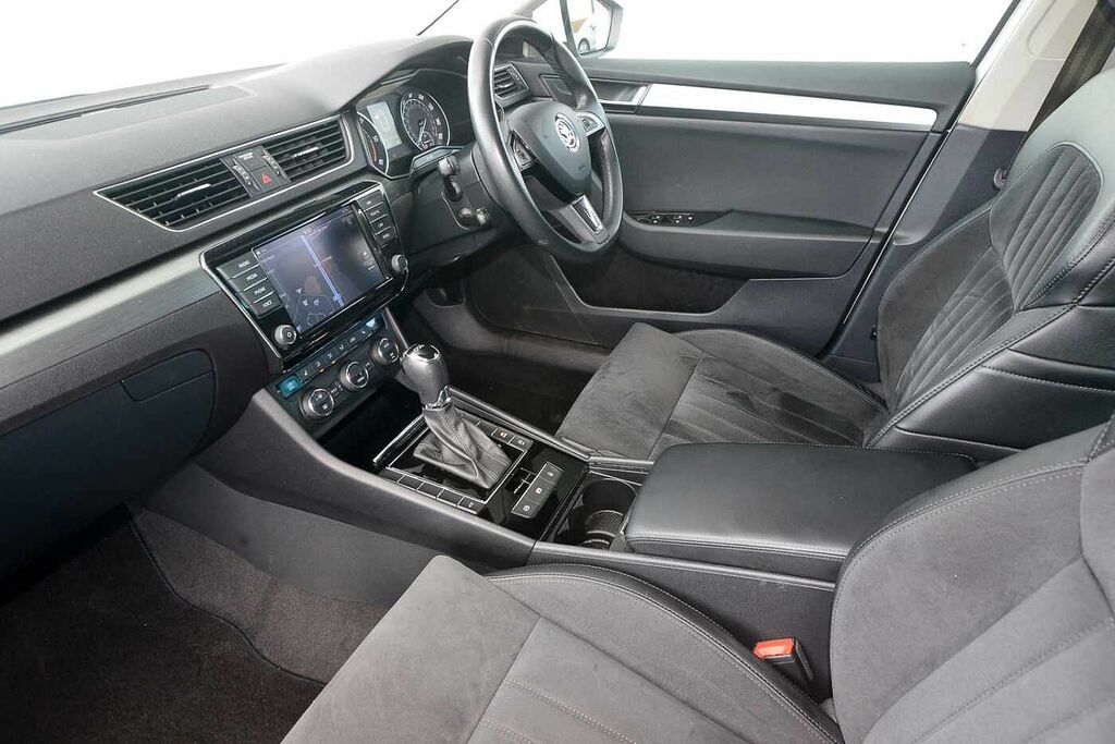 Skoda Superb 2.0 Tdi Cr Se L Executive Dsg DF65CGX White #2