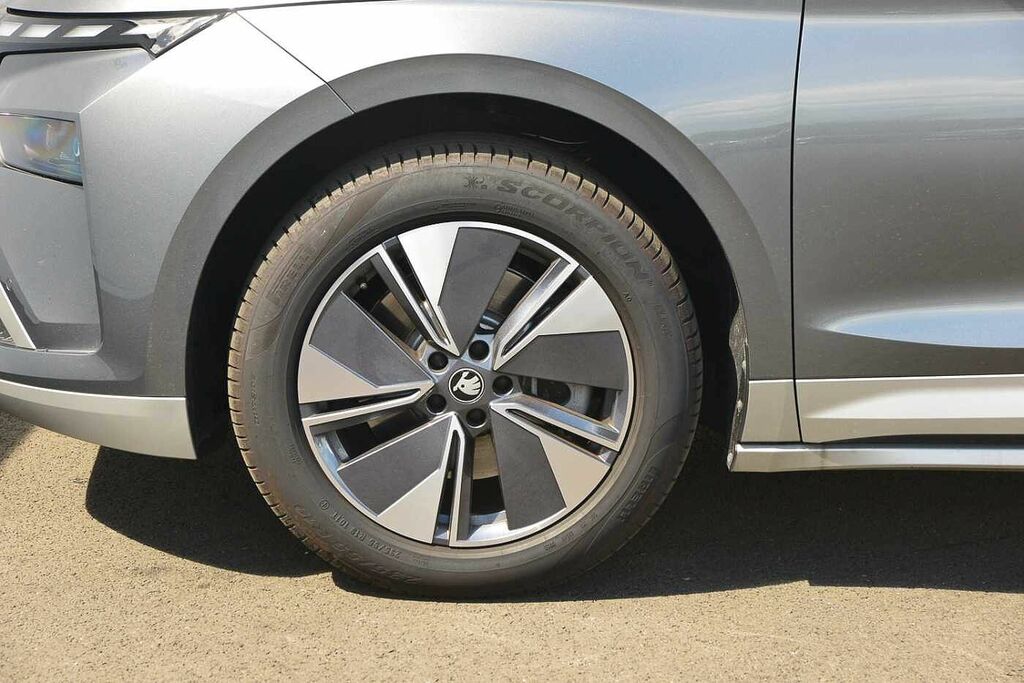 Skoda ENYAQ 210Kw 85 Edition 82Kwh DK26ZYN Grey #5