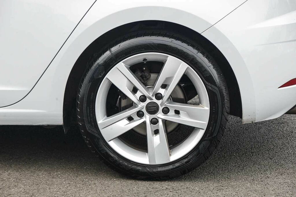 Seat Leon 1.5 Tsi Evo Fr Ez White #5