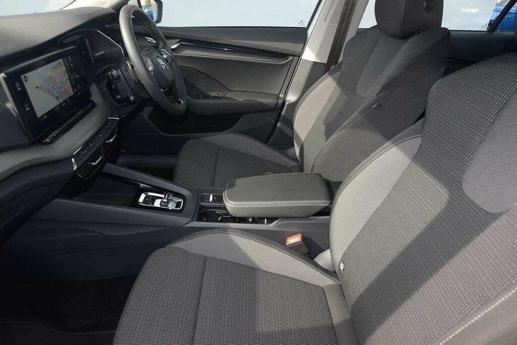 Skoda Octavia Hatch First Edition 1.5 Tsi E-tec 150 Ps Dsg Grey #16