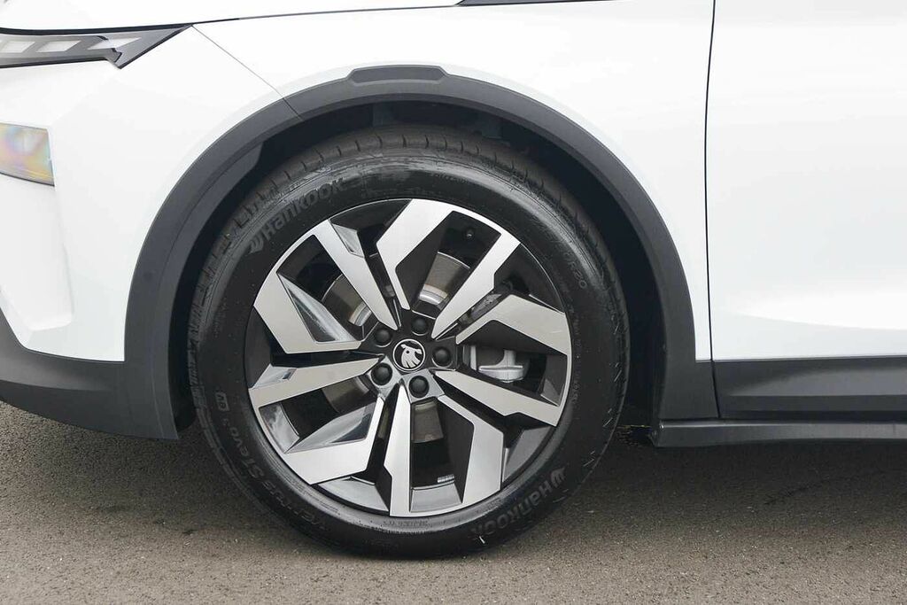 Skoda Elroq 150Kw 60 Sportline 63Kwh White #5
