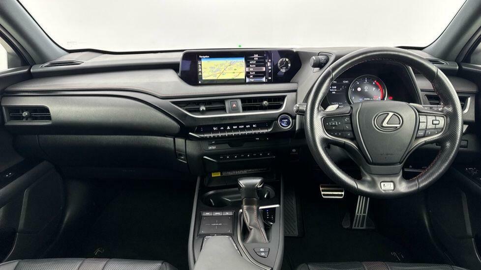 Lexus UX 250H E4 2.0 F-sport Cvt Premium Plussunroof White #6