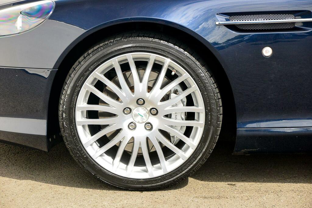 Aston Martin DB9 6.0 V12 Coupe Black #14